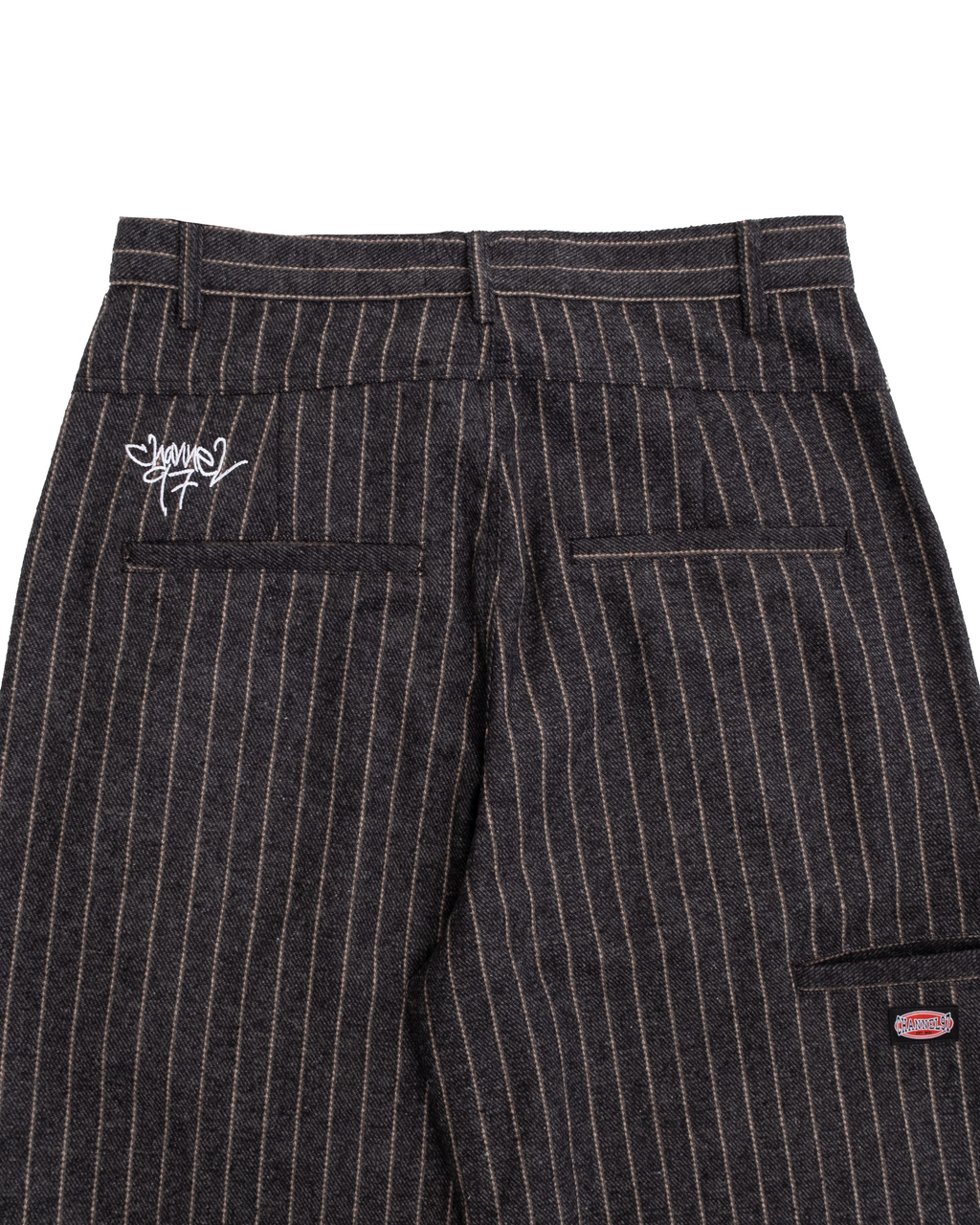 PLEATED TROUSER (PINSTRIPE)